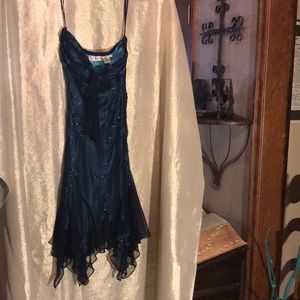Beautiful dress!